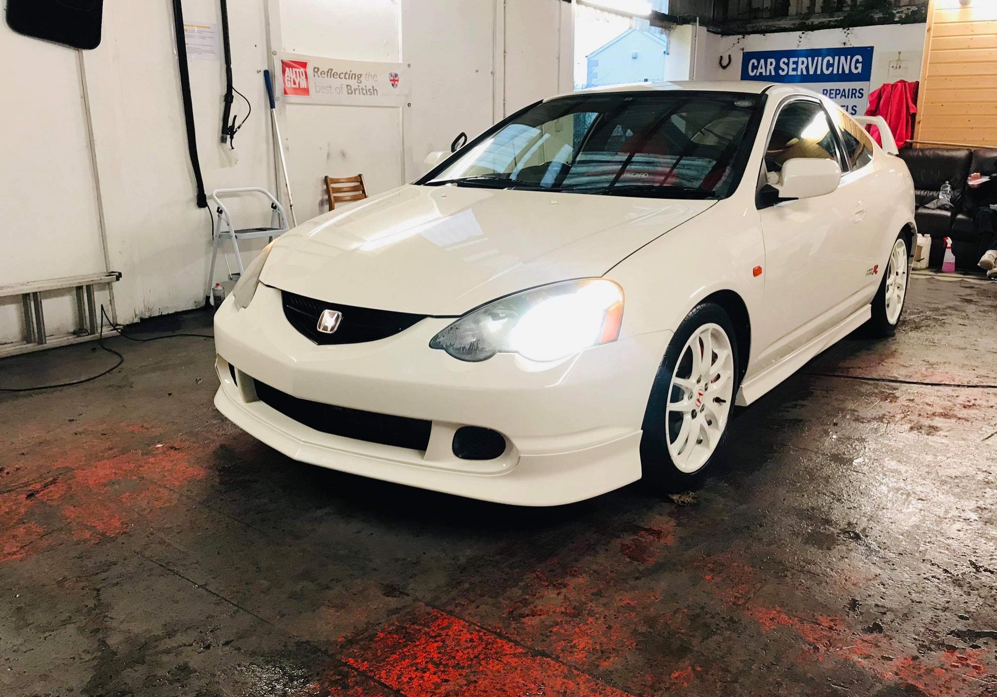 White Integra